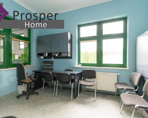 Hala z zapleczem Biurowym| 637m2| parking-2