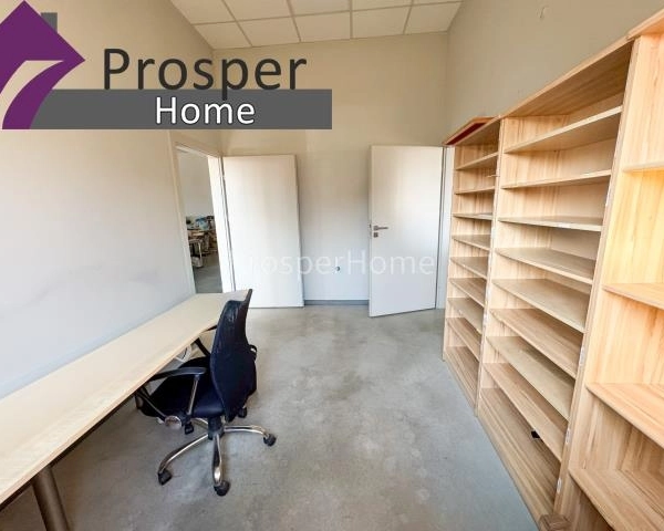 Lokal 225m²|Open Space| Parter| Parking| Dworzysko-1