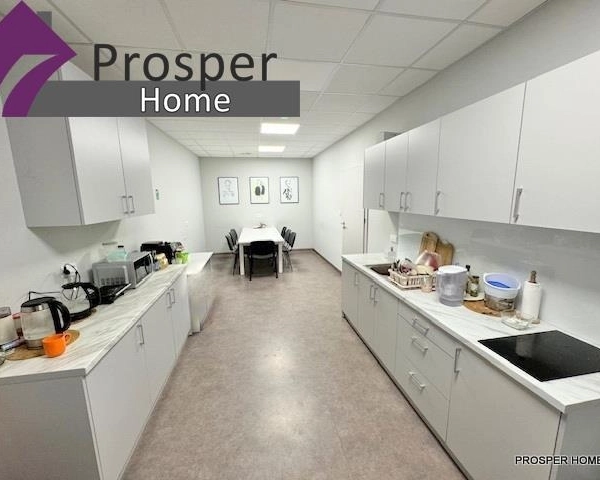 Lokal 225m²|Open Space| Parter| Parking| Dworzysko-4