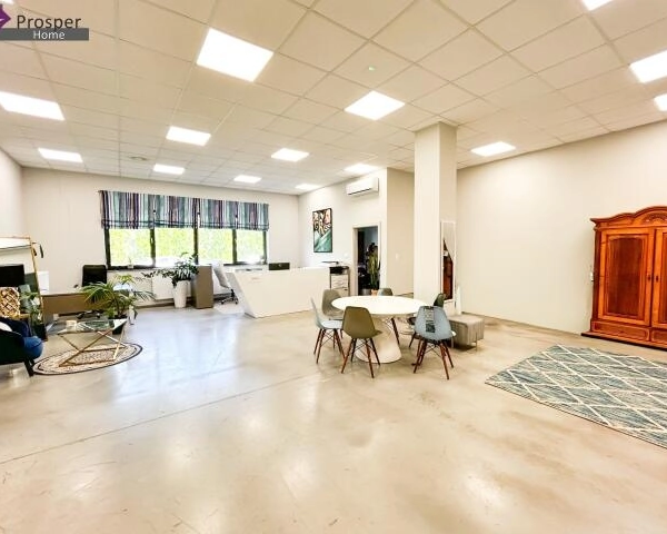 Lokal 98 m² na wynajem | Dworzysko | Parter | Klimatyzacja | Parking-0