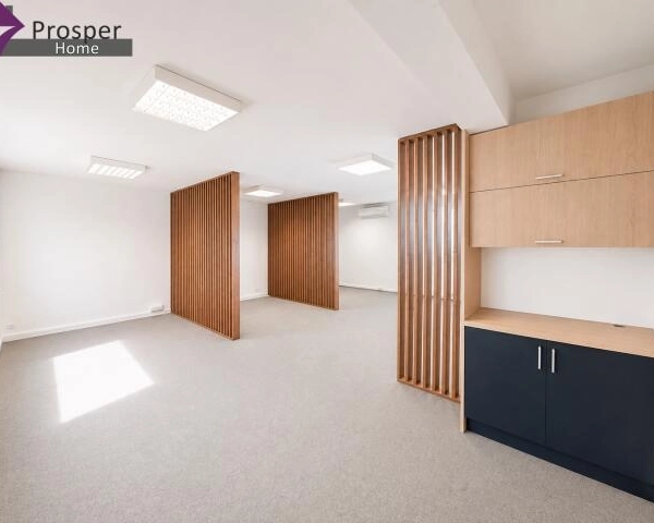 LOKAL BIUROWY 70 m² | UL. KOPISTO | CENTRUM | PARKING | KLIMATYZACJA