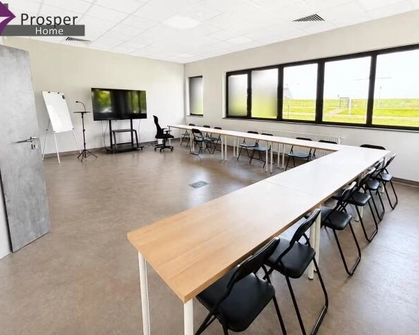 Lokal Open Space | 48m2| parking| Dworzysko-0
