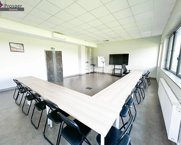 Lokal Open Space | 48m2| parking| Dworzysko-1