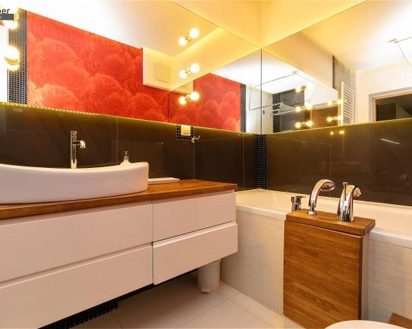 Stylowe mieszkanie z garderobą-klimatyzacją-M3-5