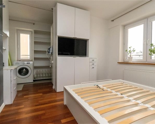 Stylowe mieszkanie z garderobą-klimatyzacją-M3-7