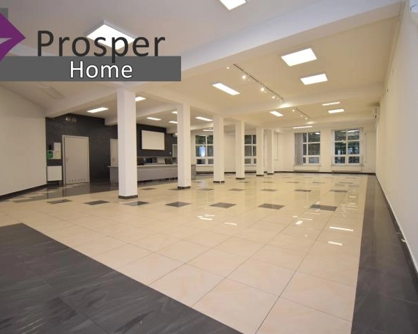 Wynajmę lokal na parterze 185m2 JAROSŁAW/PARKING-3