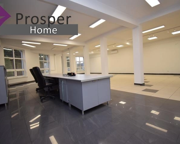 Wynajmę lokal na parterze 185m2 JAROSŁAW/PARKING-4